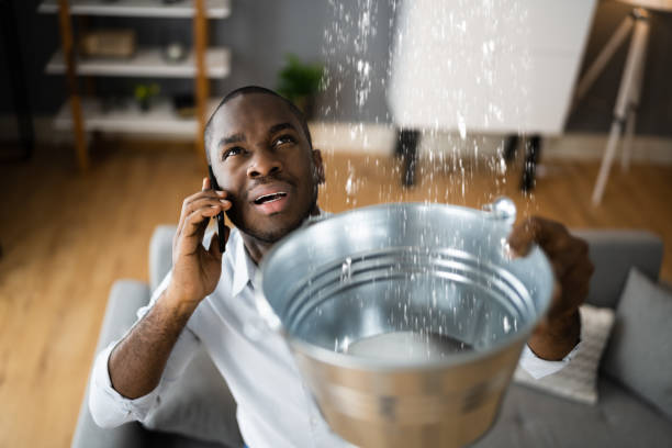 Water damage restoration process in Marlboro Village, MD
